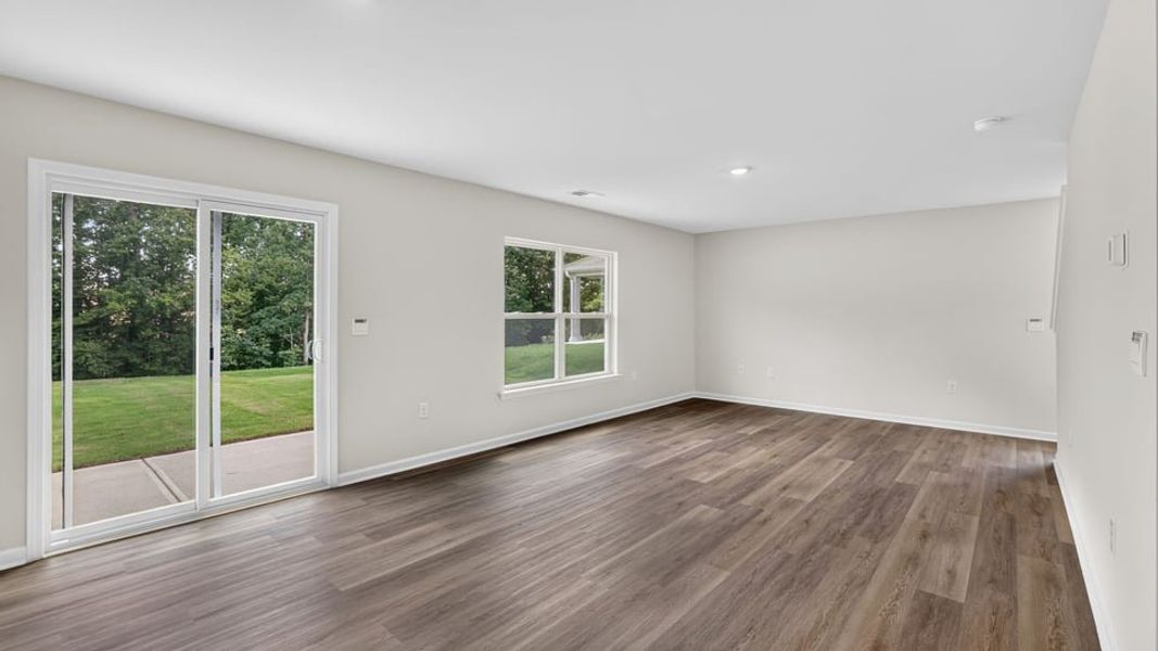 Spacious, unfurnished interior of a new home in Lakestone, Woodruff (Image 21). Spacious, unfurnished interior of a new home in Lakestone, Woodruff (Image 21).