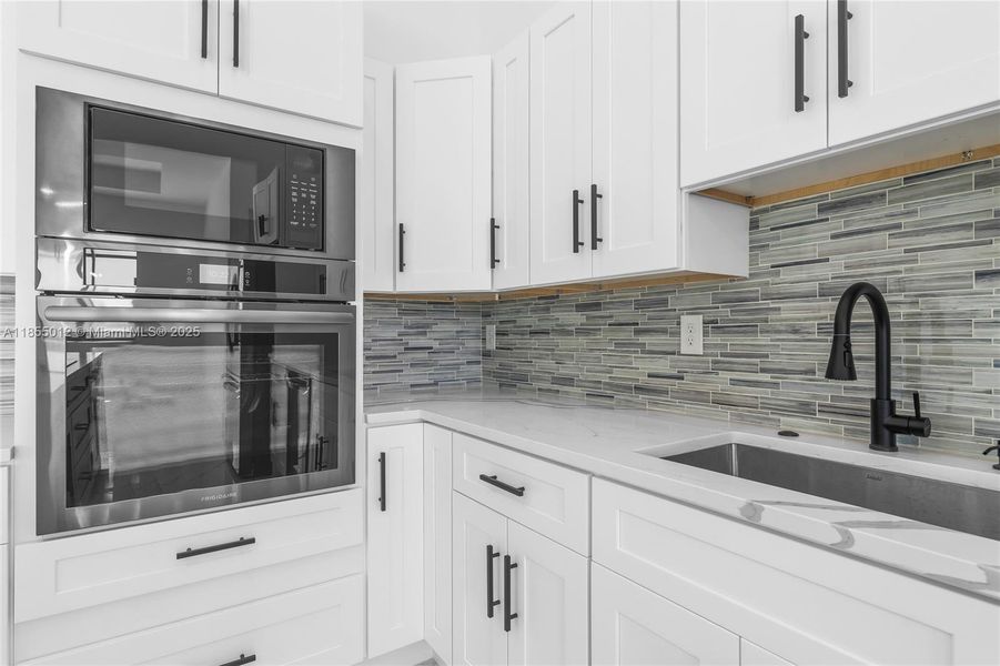 High-End Wall Oven and Microwave