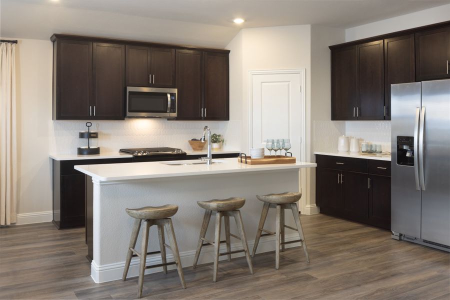 Furnished interior view inside a new home in Simpson Crossing - Signature Series, McKinney (Image 4). Furnished interior view inside a new home in Simpson Crossing - Signature Series, McKinney (Image 4).