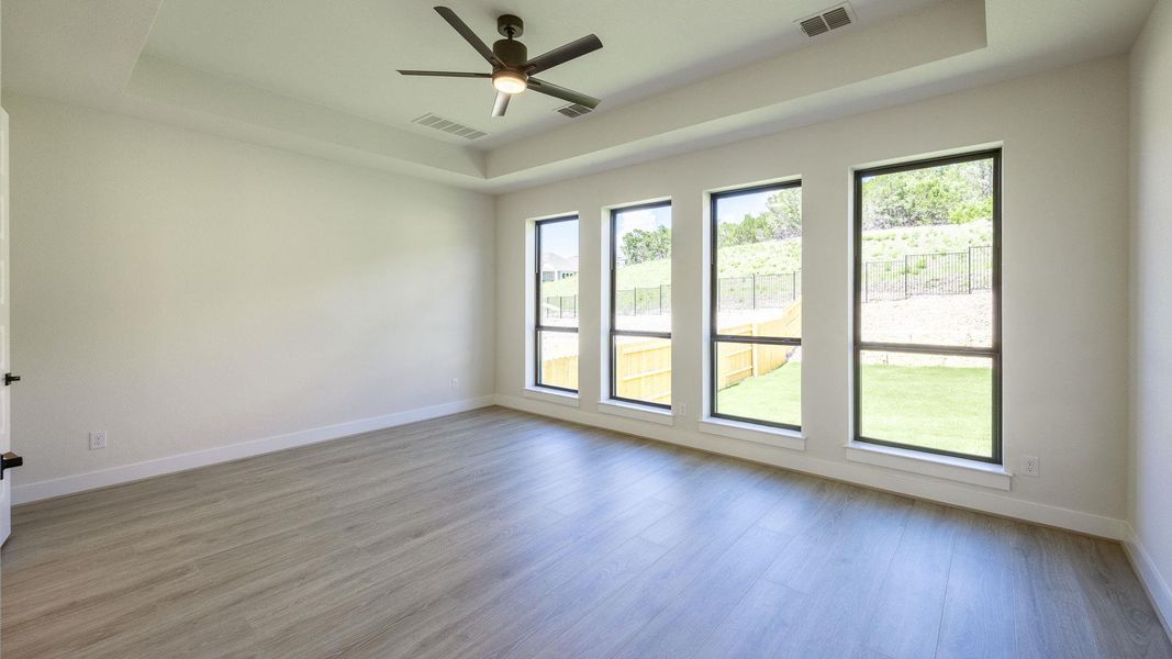Spacious, unfurnished interior of a new home in Palmera Ridge, Leander (Image 10). Spacious, unfurnished interior of a new home in Palmera Ridge, Leander (Image 10).
