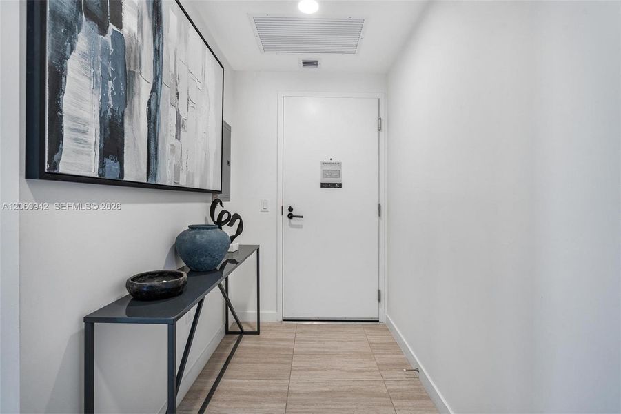 Furnished interior view inside a new home in , Miami Beach (Image 10).