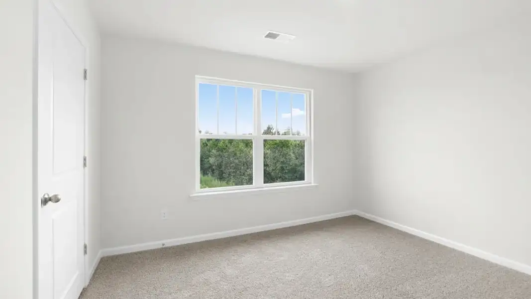 Spacious, unfurnished interior of a new home in Ravencrest, Roebuck (Image 27). Spacious, unfurnished interior of a new home in Ravencrest, Roebuck (Image 27).