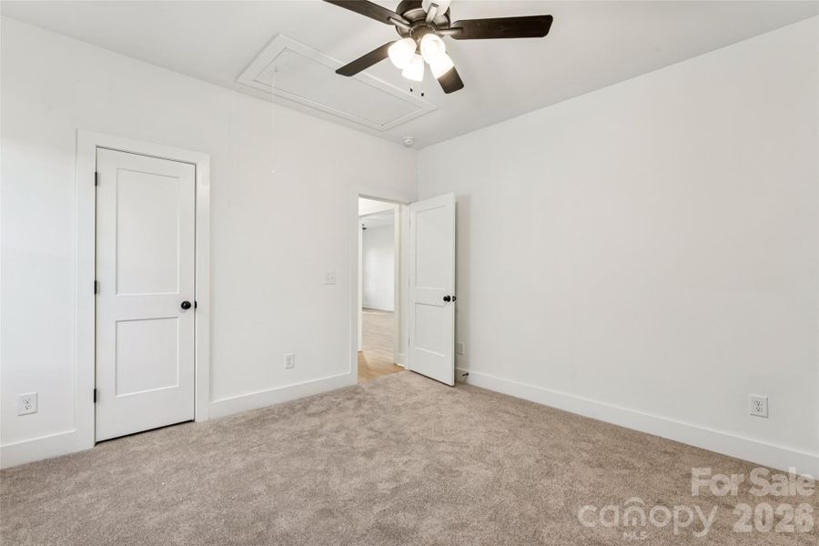Spacious, unfurnished interior of a new home in , Spencer (Image 35).