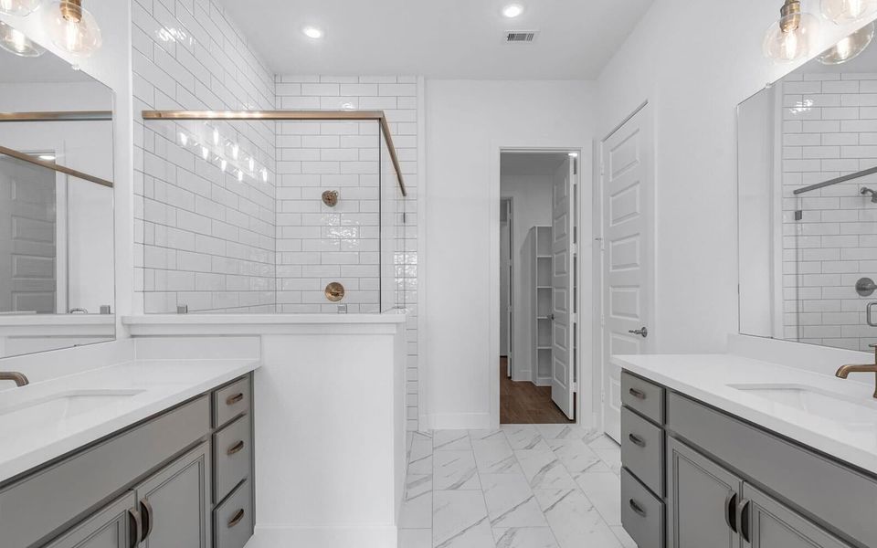 Representative furnished interior of a home built from the Avila by Brookfield Residential in 40' Traditional Homes at Elyson, Katy (Image 5). Representative furnished interior of a home built from the Avila by Brookfield Residential in 40' Traditional Homes at Elyson, Katy (Image 5).