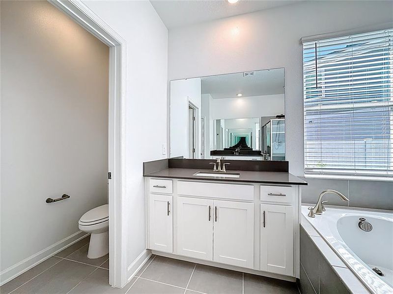 Furnished interior view inside a new home in Bridgewalk, St. Cloud (Image 17).