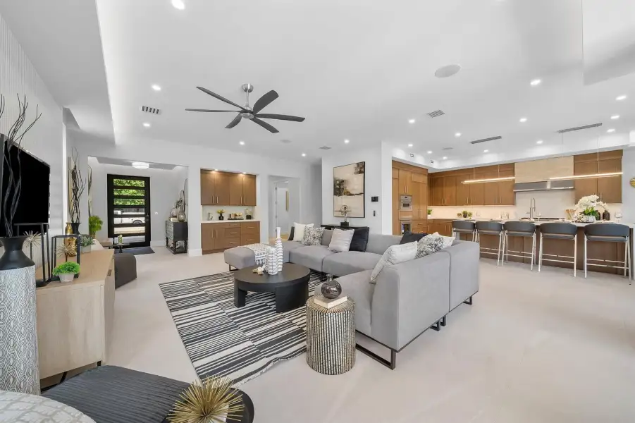 008-725Southeast4thAvenue-DelrayBeach-FL 008-725Southeast4thAvenue-DelrayBeach-FL