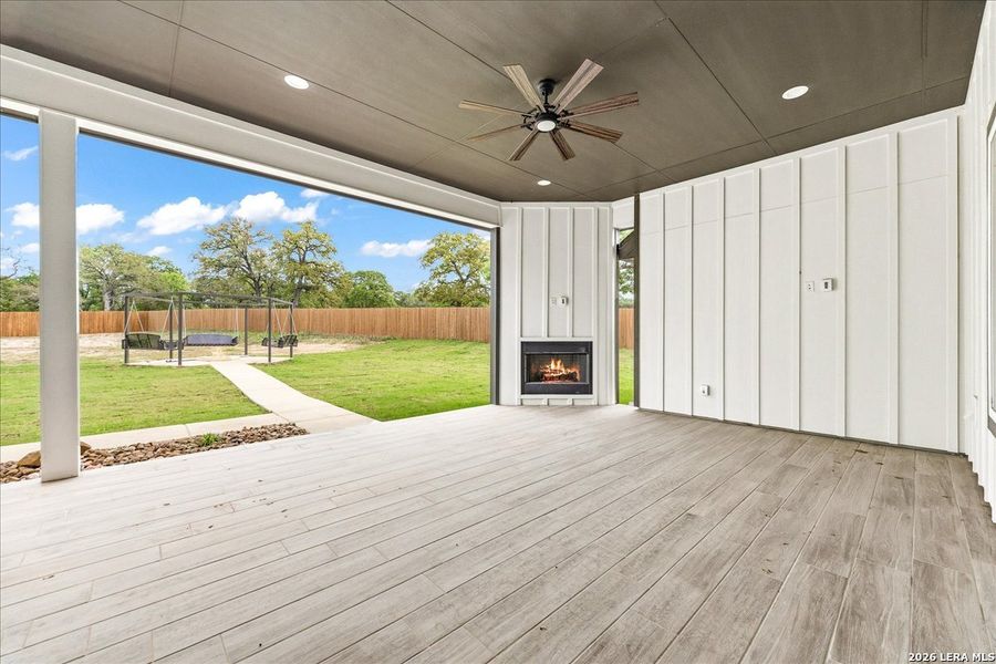 Exterior details and patio area of a home in , La Vernia (Image 28).