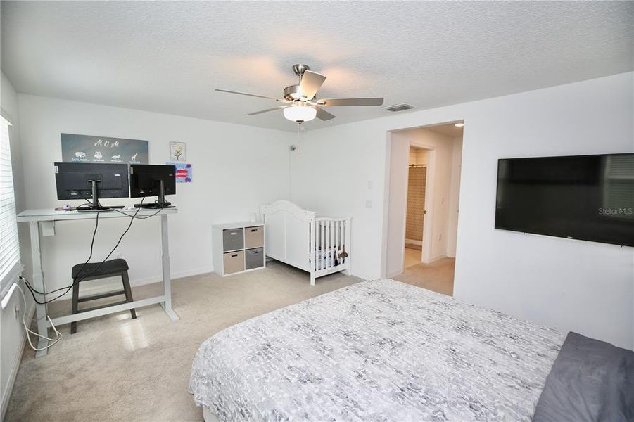 Furnished interior view inside a new home in , Land O' Lakes (Image 27).