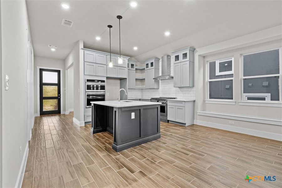 Furnished interior view inside a new home in Morningstar, Georgetown (Image 6).