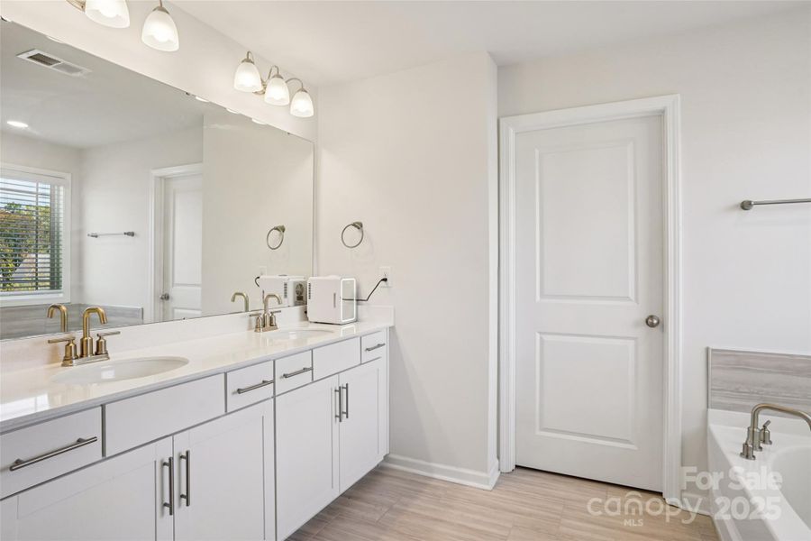 Furnished interior view inside a new home in Falls Cove, Troutman (Image 25).