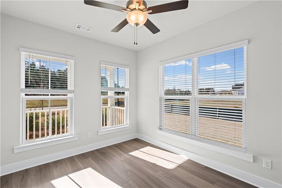 Spacious, unfurnished interior of a new home in Creekside at Skelton, Jefferson (Image 35).
