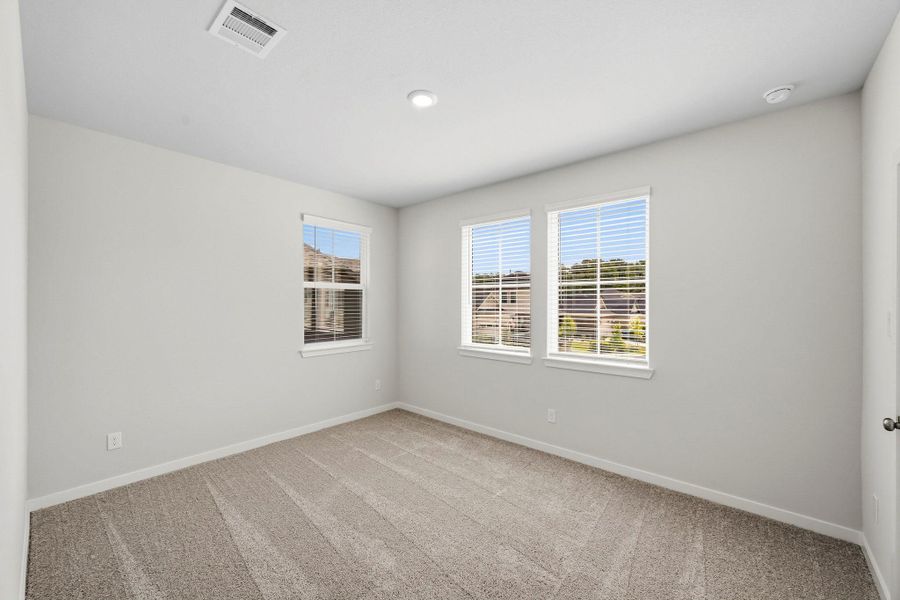 Spacious, unfurnished interior of a new home in Audubon, Magnolia (Image 26).