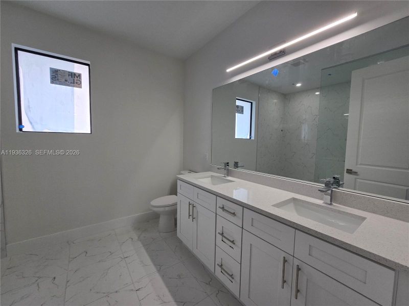 Furnished interior view inside a new home in , Lehigh Acres (Image 6).