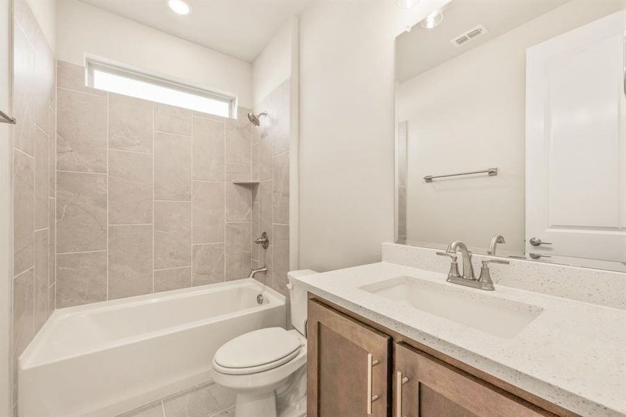 Furnished interior view inside a new home in Timberbrook 3B-4A, Justin (Image 9).