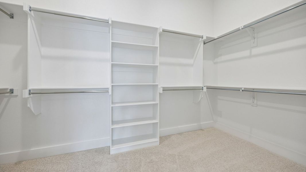 Spacious, unfurnished interior of a new home in Painted Tree 50' Series, McKinney (Image 18).
