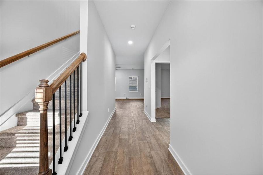 Spacious, unfurnished interior of a new home in The Enclave at Dial Farm Phase III, Walnut Grove (Image 18).