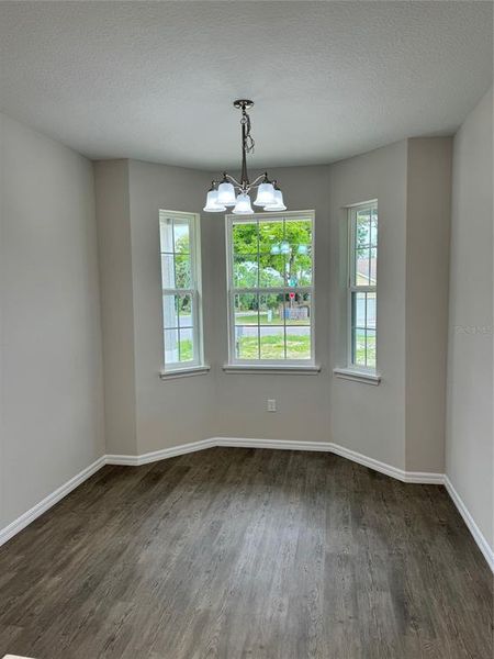 Spacious, unfurnished interior of a new home in , Eustis (Image 8).