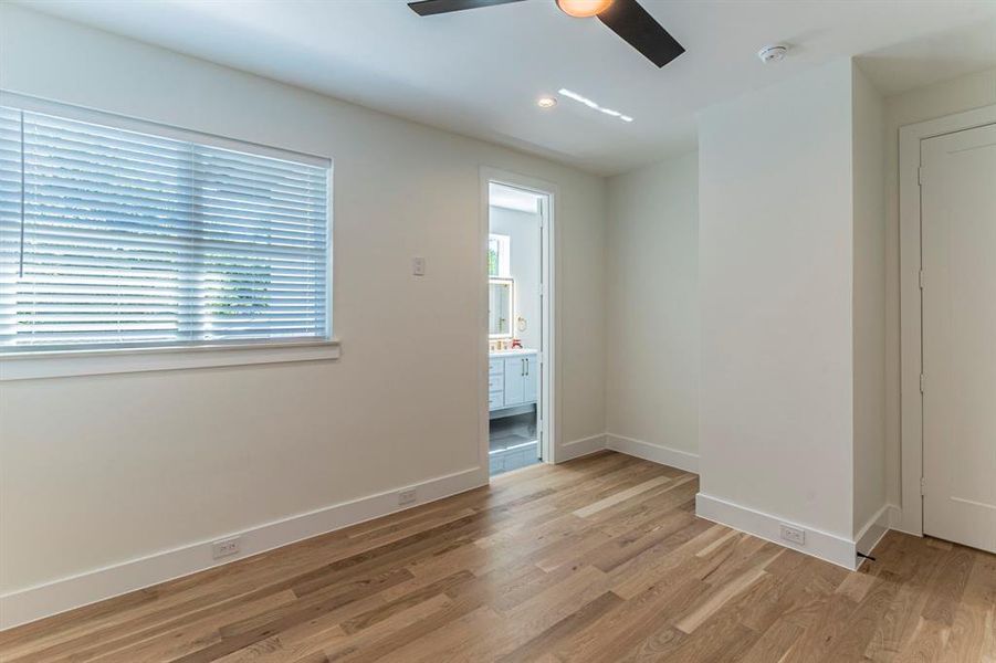 Spacious, unfurnished interior of a new home in , Dallas (Image 21).