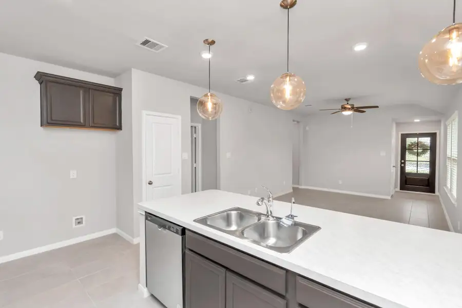 Furnished interior view inside a new home in Montgomery Ridge: Landmark Collection, Montgomery (Image 5). Furnished interior view inside a new home in Montgomery Ridge: Landmark Collection, Montgomery (Image 5).