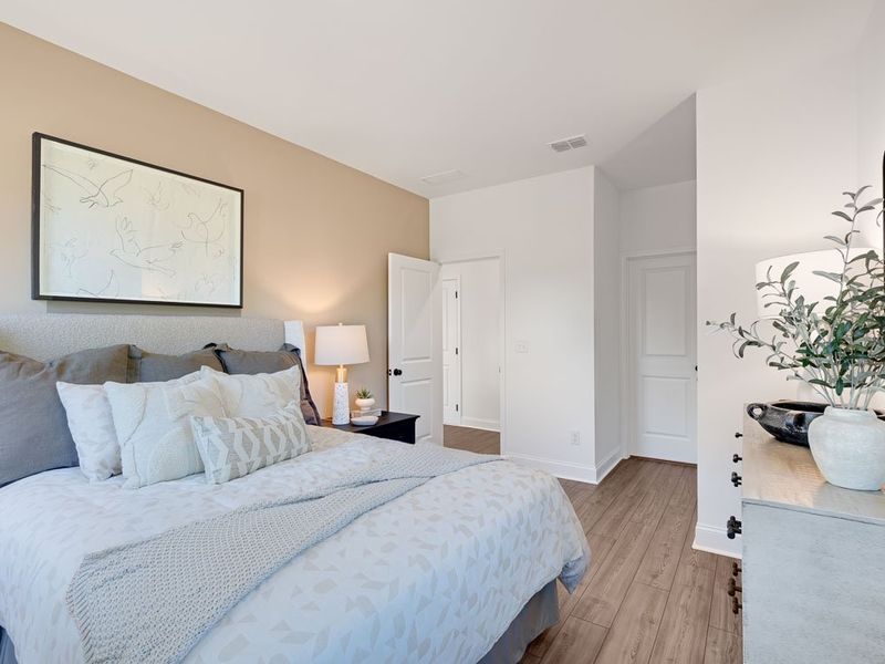 Furnished interior view inside a new home in Nichols Farm, Dacula (Image 12).