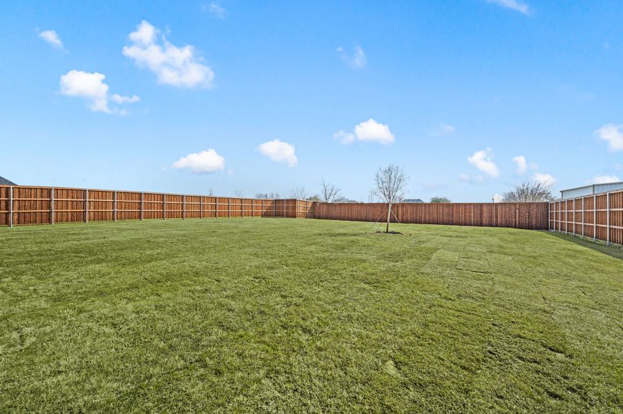 Exterior details and patio area of a home in NorthGlen, Haslet (Image 28). Exterior details and patio area of a home in NorthGlen, Haslet (Image 28).