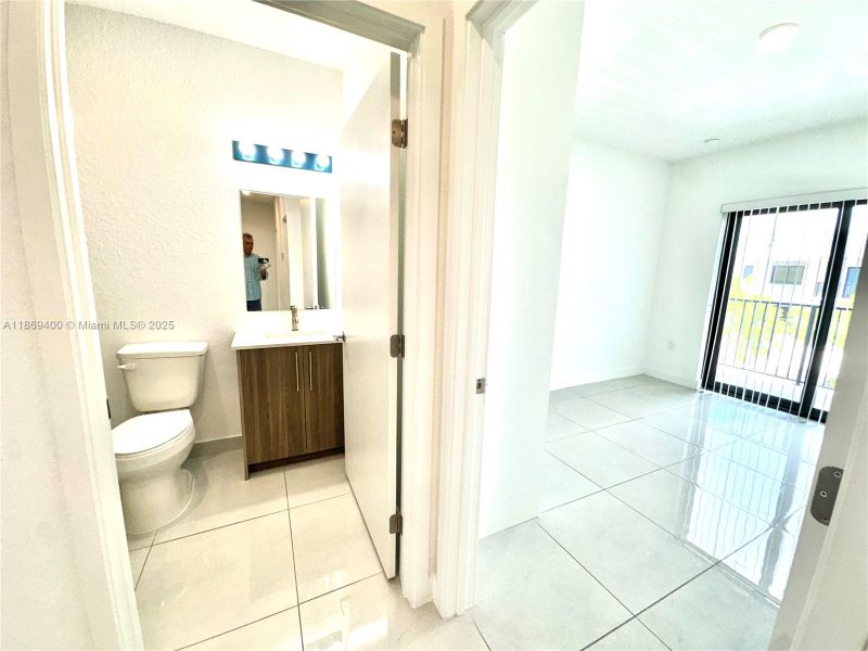 Image 18 of a home in .