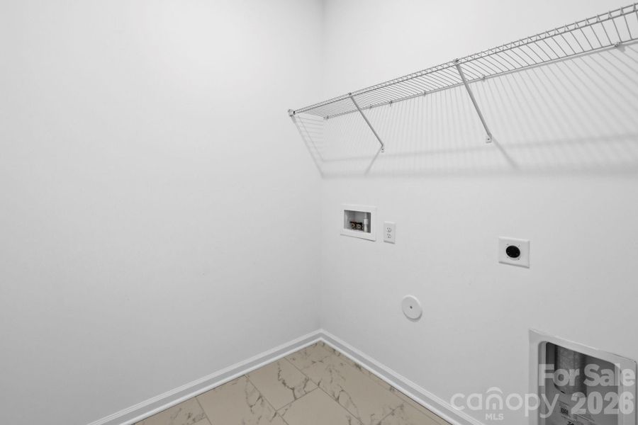 Spacious, unfurnished interior of a new home in Roselyn, Lancaster (Image 21).