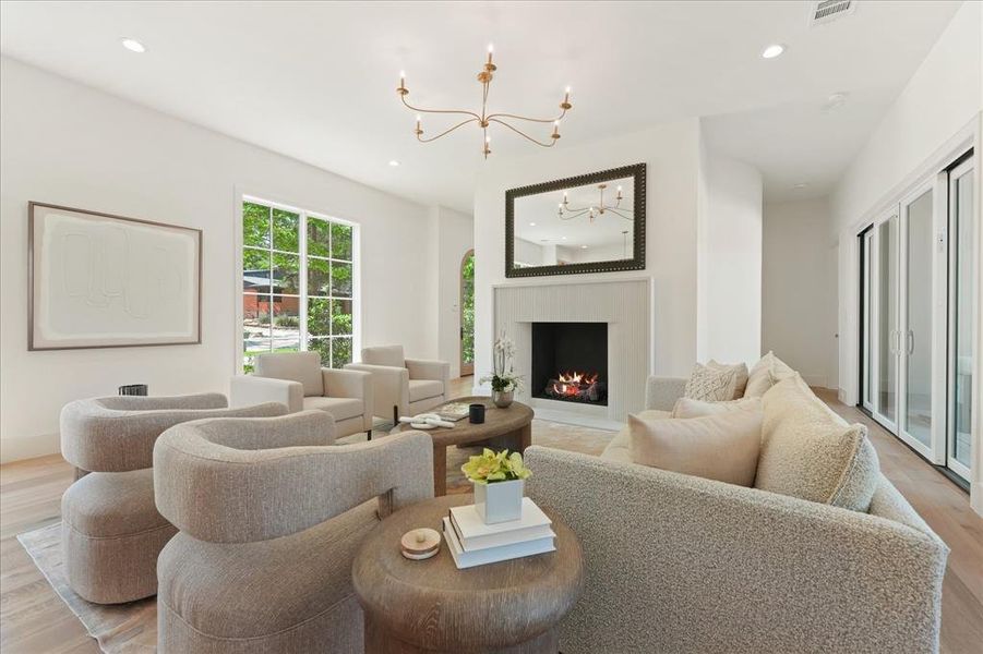 Furnished interior view inside a new home in , Dallas (Image 14).