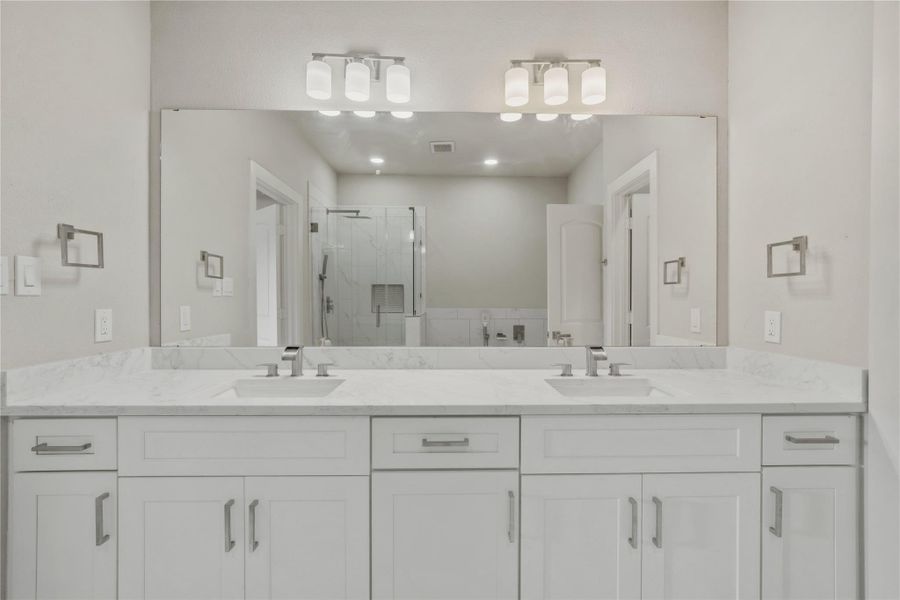 Furnished interior view inside a new home in , Houston (Image 8). Furnished interior view inside a new home in , Houston (Image 8).