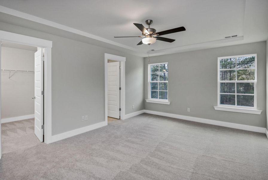 Spacious, unfurnished interior of a new home in Lake Carolina Townhomes, Columbia (Image 36).