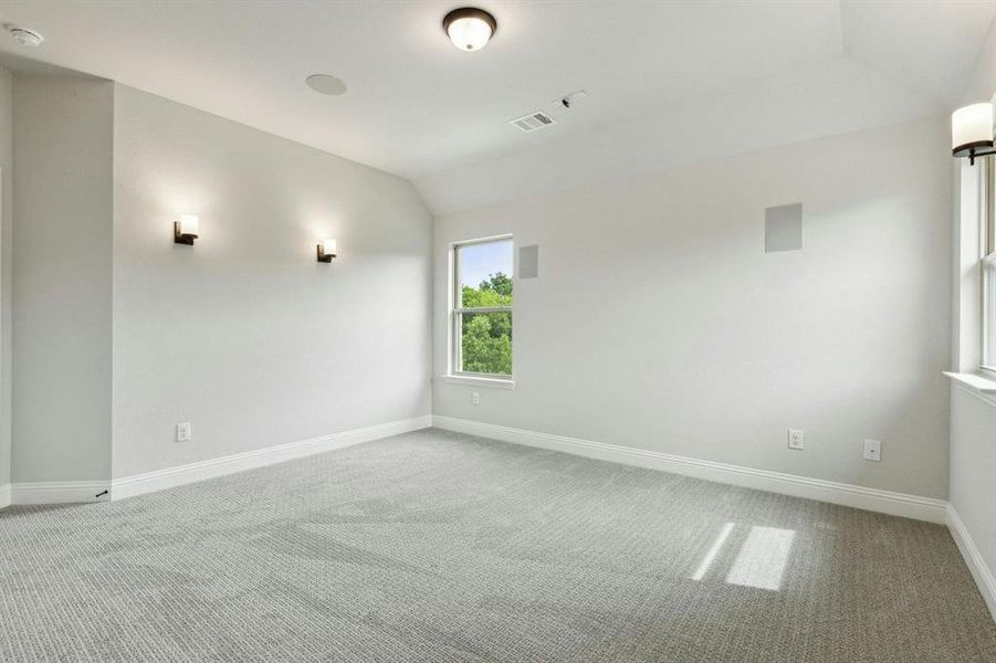 Spacious, unfurnished interior of a new home in Westside Preserve, Midlothian (Image 26). Spacious, unfurnished interior of a new home in Westside Preserve, Midlothian (Image 26).
