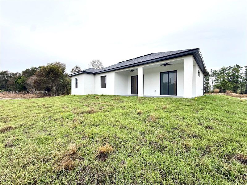 Exterior details and patio area of a home in , Lehigh Acres (Image 16).