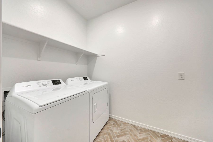 Image 23 representing the Ash by Mattamy Homes in Las Ventanas, Goodyear, AZ.