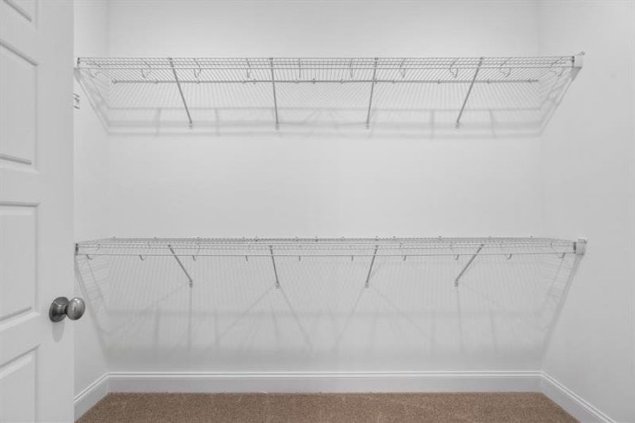 Spacious, unfurnished interior of a new home in , Athens (Image 24).