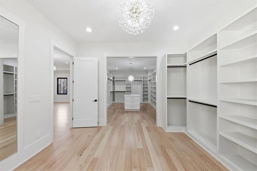 Spacious, unfurnished interior of a new home in , Lawrenceville (Image 72).