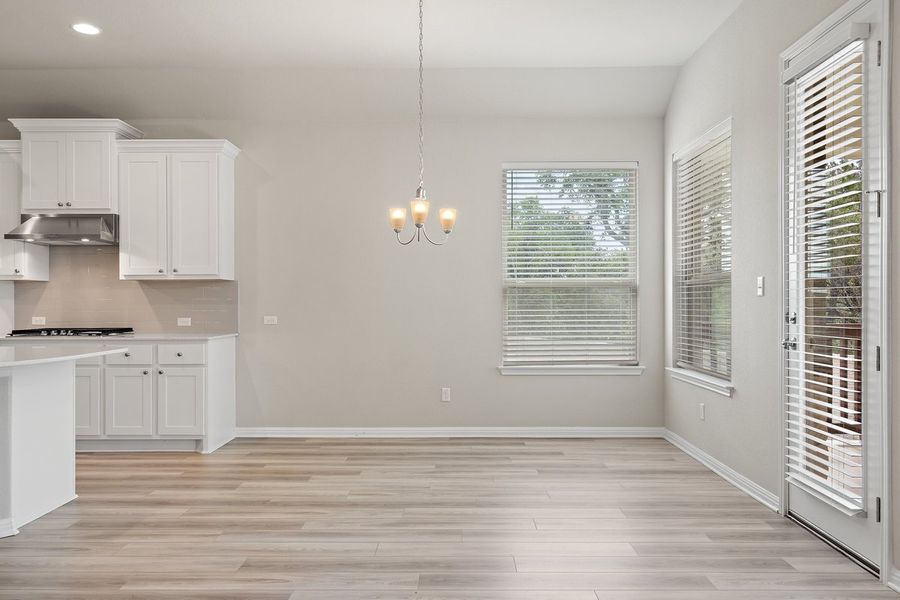 015_mm_00556_1 015_mm_00556_1