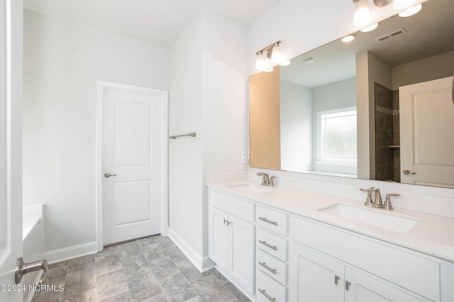 Furnished interior view inside a new home in Waverly Place, Richlands (Image 7).