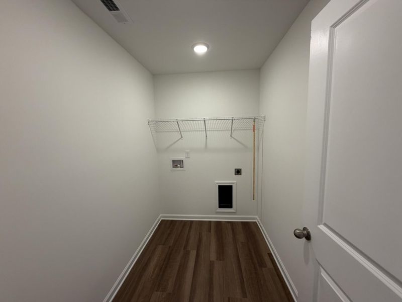 Spacious, unfurnished interior of a new home in Riverbrooke Townhomes, Simpsonville (Image 12). Spacious, unfurnished interior of a new home in Riverbrooke Townhomes, Simpsonville (Image 12).