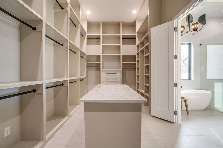 Furnished interior view inside a new home in , Weatherford (Image 26).