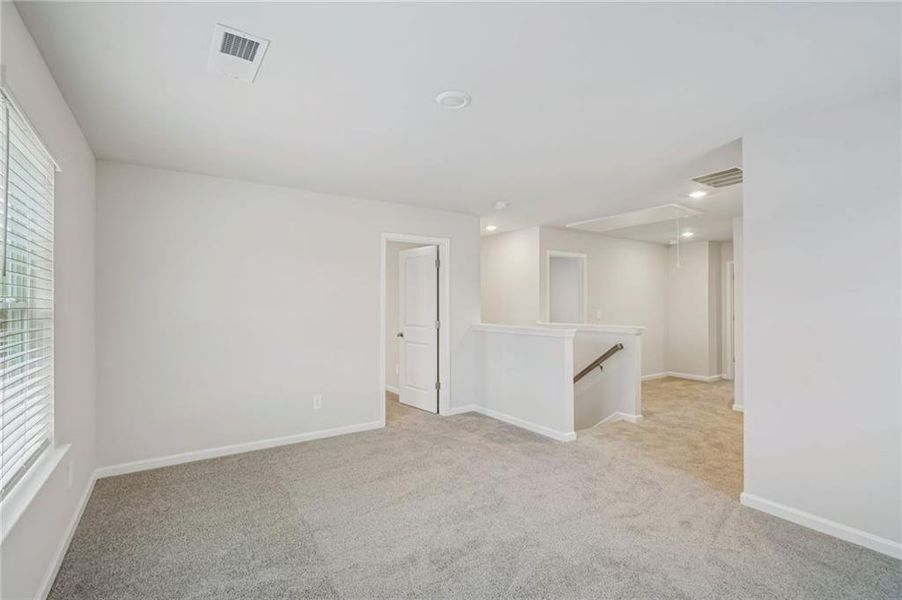 Spacious, unfurnished interior of a new home in Avalon - Reserve Series, Conyers (Image 21). Spacious, unfurnished interior of a new home in Avalon - Reserve Series, Conyers (Image 21).