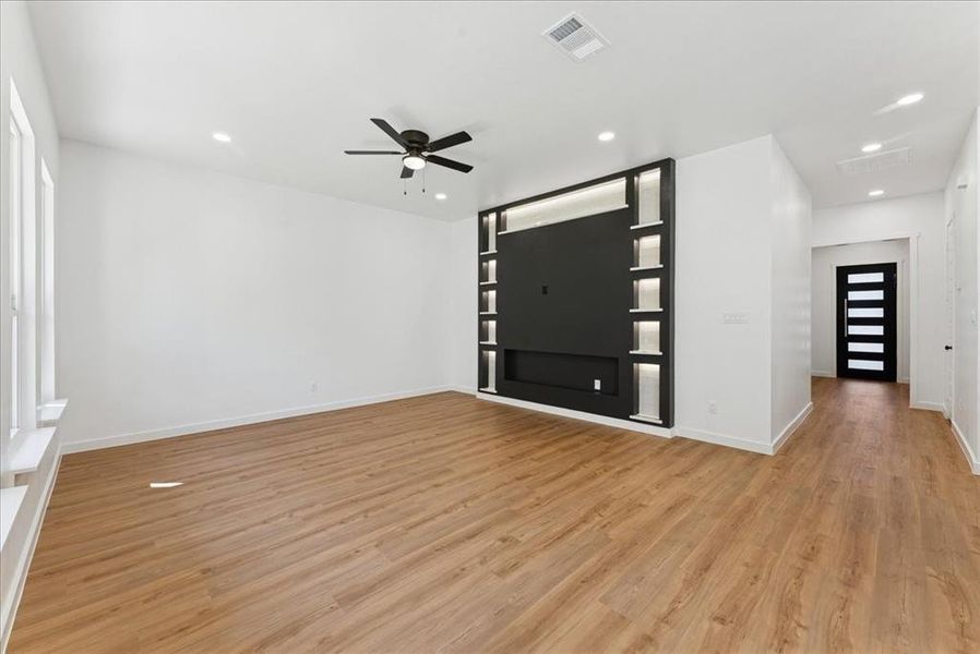 Spacious, unfurnished interior of a new home in , Trinidad (Image 20). Spacious, unfurnished interior of a new home in , Trinidad (Image 20).