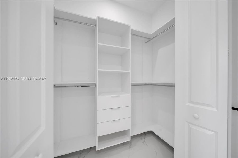 Furnished interior view inside a new home in , Lehigh Acres (Image 7). Furnished interior view inside a new home in , Lehigh Acres (Image 7).