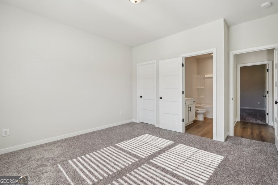 Spacious, unfurnished interior of a new home in Summerlin, Winder (Image 41).