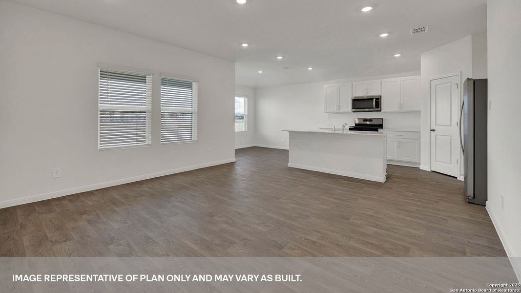 Spacious, unfurnished interior of a new home in Trace, San Marcos (Image 10). Spacious, unfurnished interior of a new home in Trace, San Marcos (Image 10).
