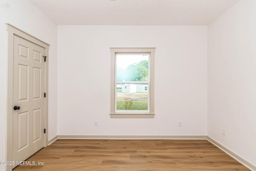 Spacious, unfurnished interior of a new home in , Glen St. Mary (Image 22).