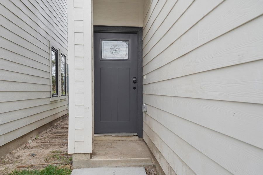 Exterior details and patio area of a home in , Houston (Image 4). Exterior details and patio area of a home in , Houston (Image 4).
