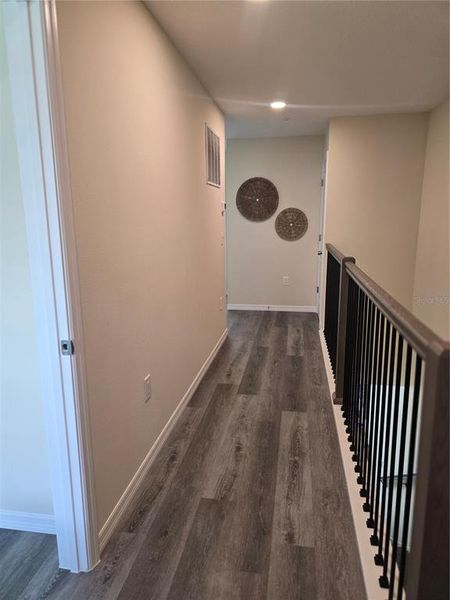 Spacious, unfurnished interior of a new home in , Tampa (Image 23).
