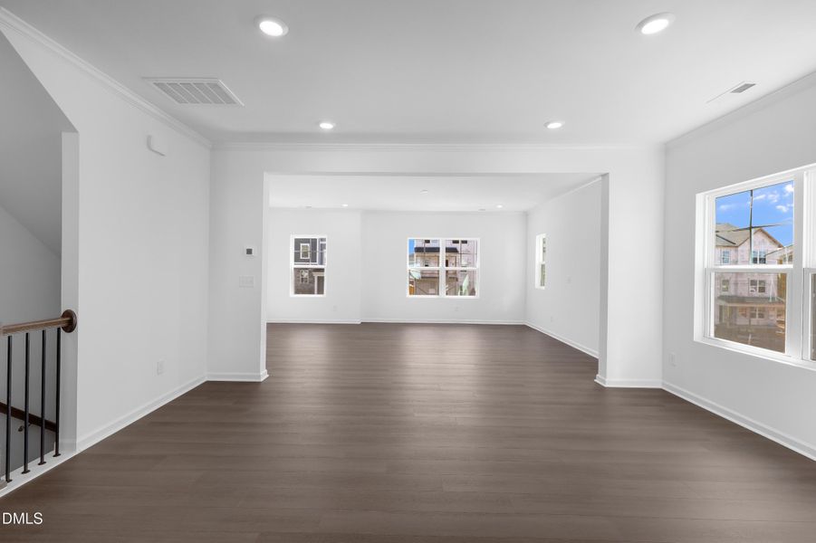 SUN_Stoneriver_Pic_Bradley_Great_4of4