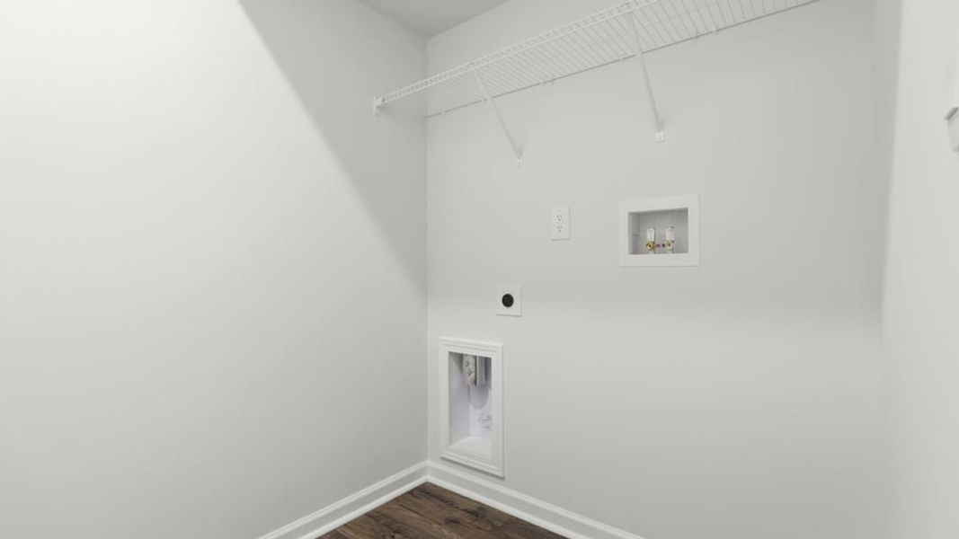 Spacious, unfurnished interior of a new home in Sage Grove, Lyman (Image 35).