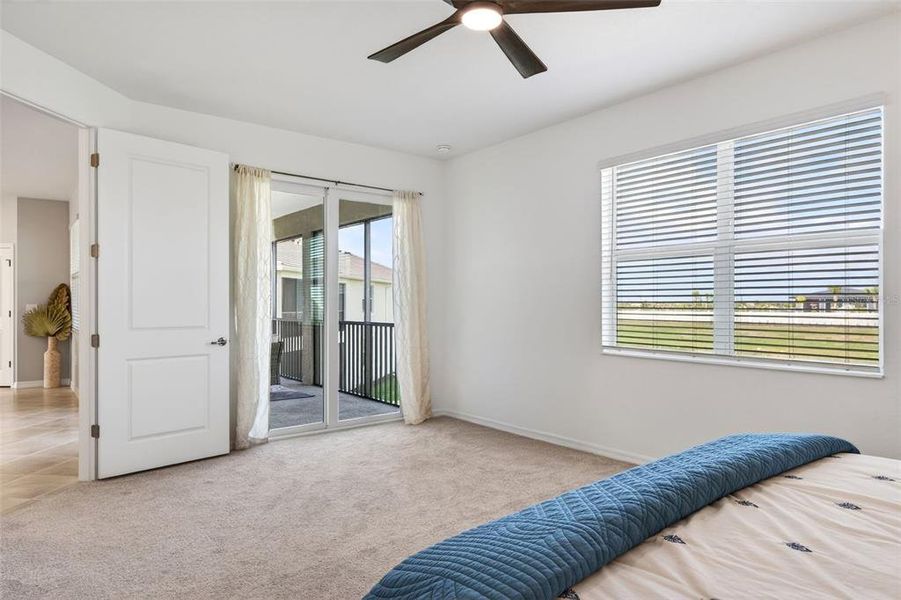 Furnished interior view inside a new home in , Venice (Image 5).